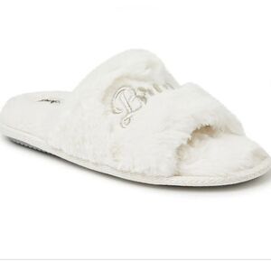 Bride To Be White Fuzzy Slippers Wedding Bridal Shower Gift #466